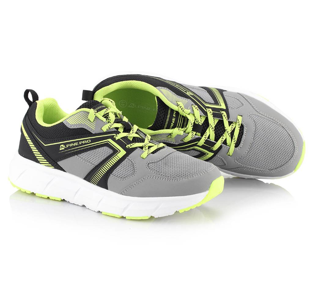 Treking nebo nordic walking?