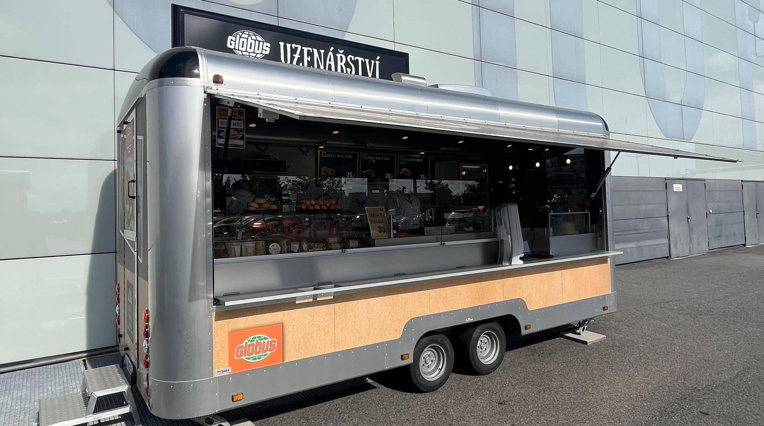Globus Foodtruck před EUROPARKem | Obchodní centrum Europark
