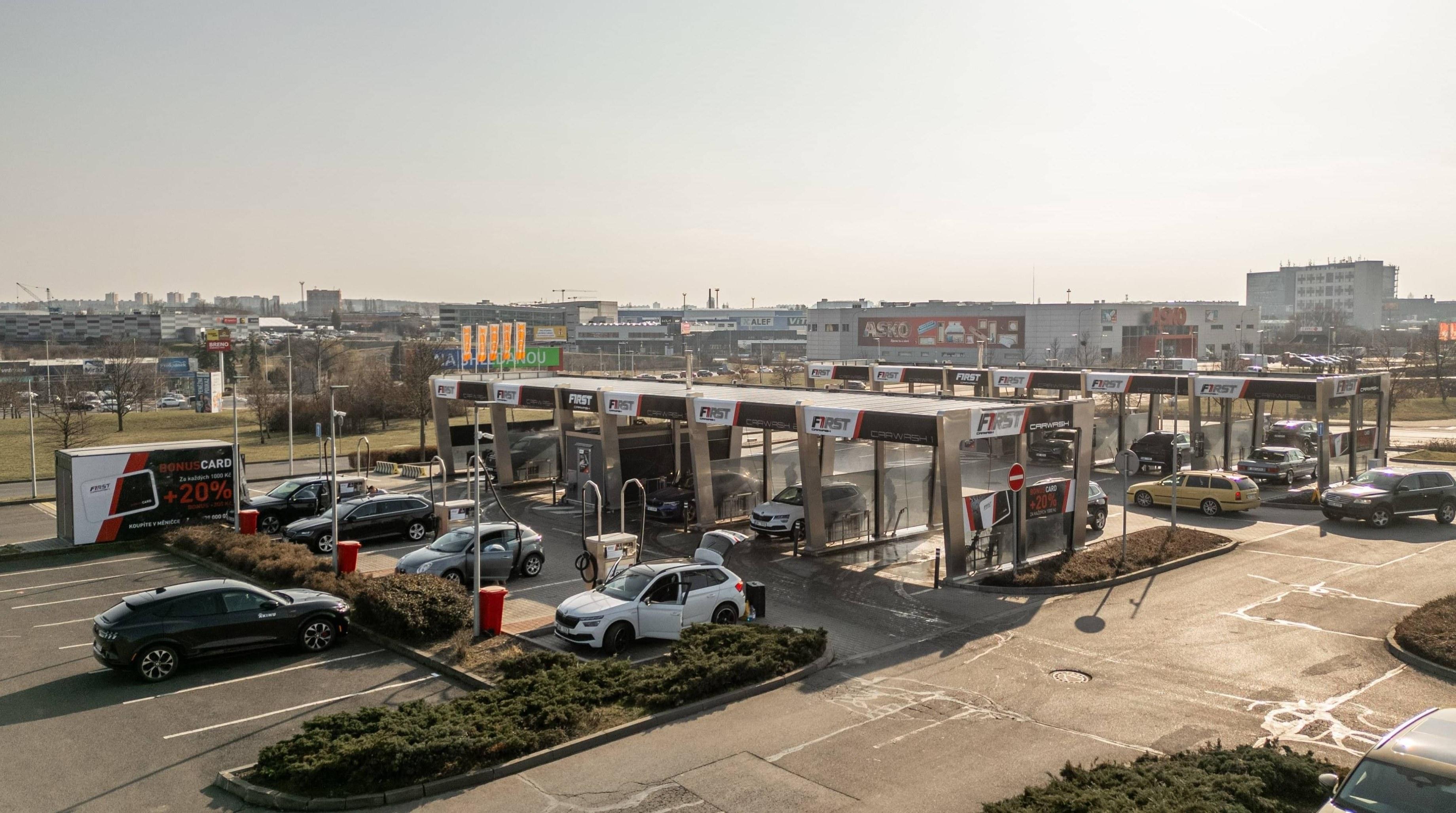 FIRST CARWASH | Obchodní Centrum EUROPARK